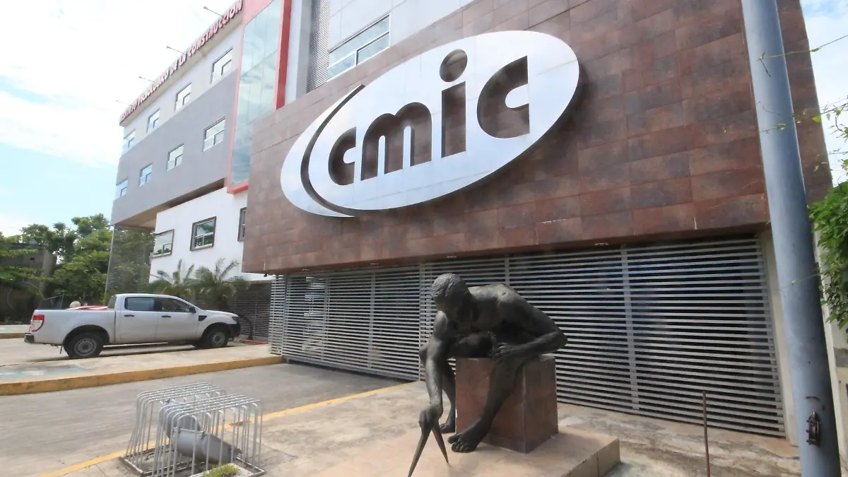 CMIC EDIFICIO-IVAN SANCHEZ (1)